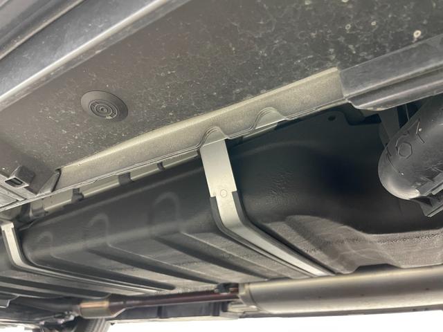 ノア ハイブリッドＳ－Ｚ　純正１０．５インチナビ　純正１４インチフリップダウンモニター　快適利便パッケージ　パワーバックドア　両側パワースライドドア　シートヒーター　ステアリングヒーター　ビルトインＥＴＣ２．０　ＤＶＤ再生（79枚目）