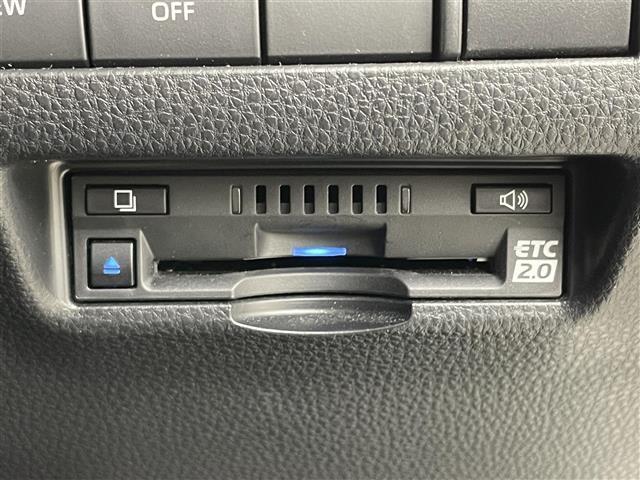 ハリアーハイブリッド Ｚ　レザーパッケージ　ＧＲエアロ　パノラミックビューモニター　純正１２．３インチナビ　ＪＢＬサウンド　シートヒーター　ベンチレーション　パワーバックドア　デジタルインナーミラー　ビルトインＥＴＣ２．０　ドライブレコーダー（28枚目）