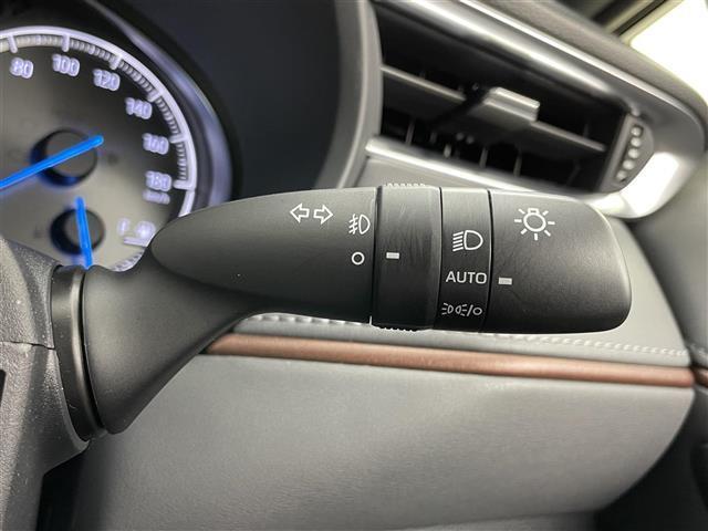 ハリアーハイブリッド Ｚ　レザーパッケージ　ＧＲエアロ　パノラミックビューモニター　純正１２．３インチナビ　ＪＢＬサウンド　シートヒーター　ベンチレーション　パワーバックドア　デジタルインナーミラー　ビルトインＥＴＣ２．０　ドライブレコーダー（41枚目）