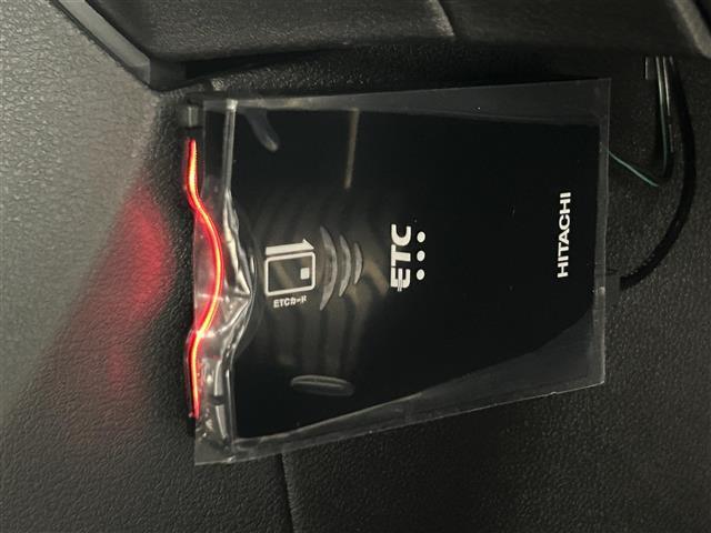 ノート X 純正9インチディスプレイオーディオ バックカメラ アダプティブLEDランプ 地デジフルセグTV エマージェンシーブレーキ コーナーセンサー プッシュスタート スマートキー ETC オートライト(6枚目)