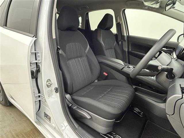 ノート X 純正9インチディスプレイオーディオ バックカメラ アダプティブLEDランプ 地デジフルセグTV エマージェンシーブレーキ コーナーセンサー プッシュスタート スマートキー ETC オートライト(8枚目)