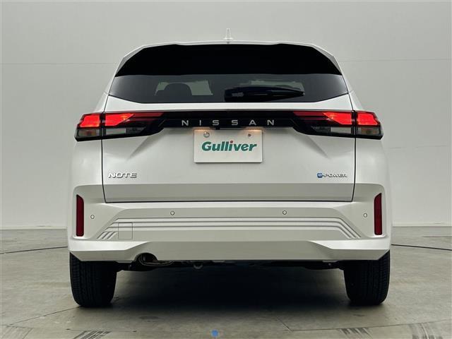 ノート X 純正9インチディスプレイオーディオ バックカメラ アダプティブLEDランプ 地デジフルセグTV エマージェンシーブレーキ コーナーセンサー プッシュスタート スマートキー ETC オートライト(18枚目)