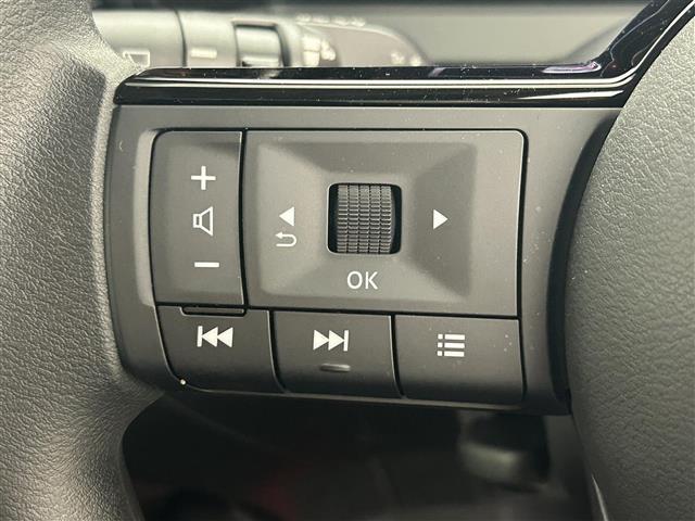 ノート X 純正9インチディスプレイオーディオ バックカメラ アダプティブLEDランプ 地デジフルセグTV エマージェンシーブレーキ コーナーセンサー プッシュスタート スマートキー ETC オートライト(27枚目)