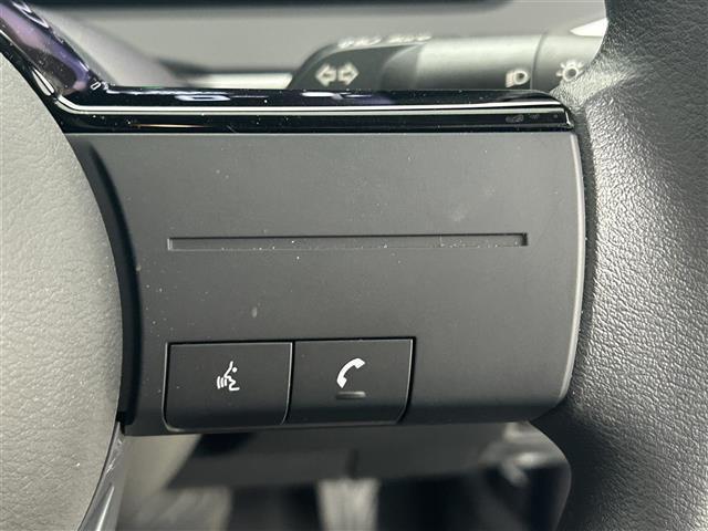 ノート X 純正9インチディスプレイオーディオ バックカメラ アダプティブLEDランプ 地デジフルセグTV エマージェンシーブレーキ コーナーセンサー プッシュスタート スマートキー ETC オートライト(28枚目)