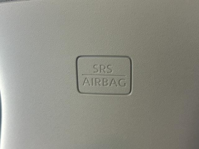 ノート X 純正9インチディスプレイオーディオ バックカメラ アダプティブLEDランプ 地デジフルセグTV エマージェンシーブレーキ コーナーセンサー プッシュスタート スマートキー ETC オートライト(45枚目)