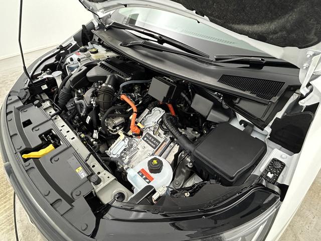 ノート X 純正9インチディスプレイオーディオ バックカメラ アダプティブLEDランプ 地デジフルセグTV エマージェンシーブレーキ コーナーセンサー プッシュスタート スマートキー ETC オートライト(75枚目)