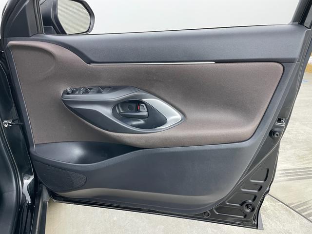 ヤリスクロス Ｚ　ディスプレイオーディオ　全方位カメラ　ビルトインＥＴＣ　シートヒーター　ＬＥＤヘッドライト　レーダークルーズコントロール　ドライブレコーダー　ブラインドスポットモニター　コーナーセンサー　パワーシート（50枚目）