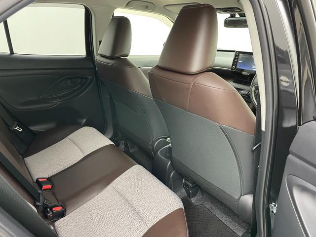 ヤリスクロス Ｚ　ディスプレイオーディオ　全方位カメラ　ビルトインＥＴＣ　シートヒーター　ＬＥＤヘッドライト　レーダークルーズコントロール　ドライブレコーダー　ブラインドスポットモニター　コーナーセンサー　パワーシート（53枚目）