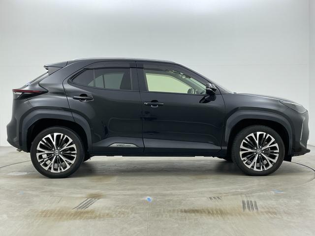 ヤリスクロス Ｚ　ディスプレイオーディオ　全方位カメラ　ビルトインＥＴＣ　シートヒーター　ＬＥＤヘッドライト　レーダークルーズコントロール　ドライブレコーダー　ブラインドスポットモニター　コーナーセンサー　パワーシート（67枚目）