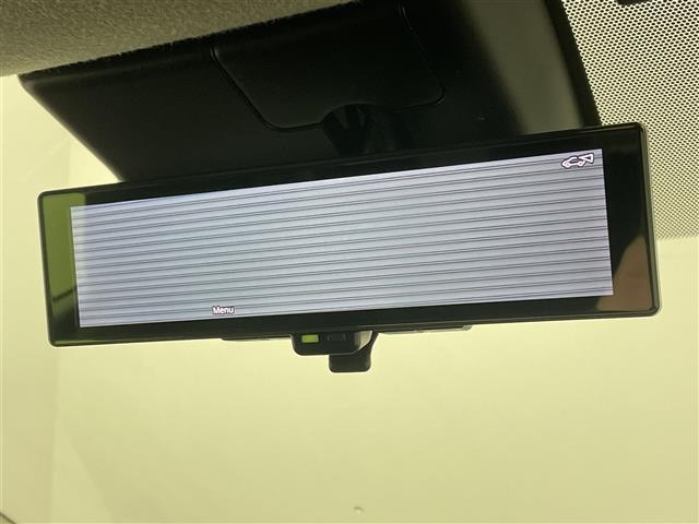 ノート Ｘ　純正９インチナビ　アラウンドビューモニター　デジタルインナーミラー　ＥＴＣ　ドライブレコーダー　ＬＥＤヘッドライト　エマージェンシーブレーキ　オートブレーキホールド　電動パーキング　ドアバイザー（2枚目）