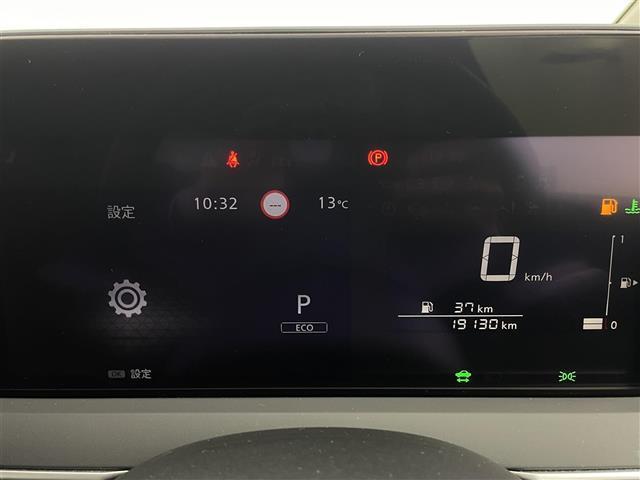 ノート Ｘ　純正９インチナビ　アラウンドビューモニター　デジタルインナーミラー　ＥＴＣ　ドライブレコーダー　ＬＥＤヘッドライト　エマージェンシーブレーキ　オートブレーキホールド　電動パーキング　ドアバイザー（29枚目）