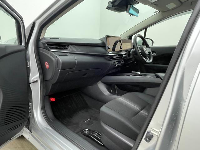 ノート Ｘ　純正９インチナビ　アラウンドビューモニター　デジタルインナーミラー　ＥＴＣ　ドライブレコーダー　ＬＥＤヘッドライト　エマージェンシーブレーキ　オートブレーキホールド　電動パーキング　ドアバイザー（52枚目）