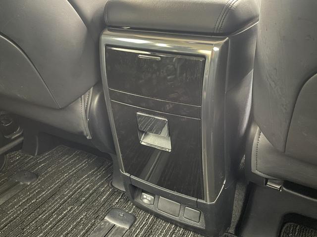 ヴェルファイア 2.5Z Gエディション ALPINE10インチナビ ALPINE12.8インチフリップダウンモニター ALPINEサウンドシステム ハーフレザーシート パワーシート パワーバックドア ETC トヨタセーフティーセンス(47枚目)