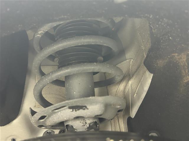 【下回り】『下回り周辺』の画像になります。写真の内容に関してご不明点、ご質問等がございましたらお気軽にガリバー店舗までお問い合わせください。