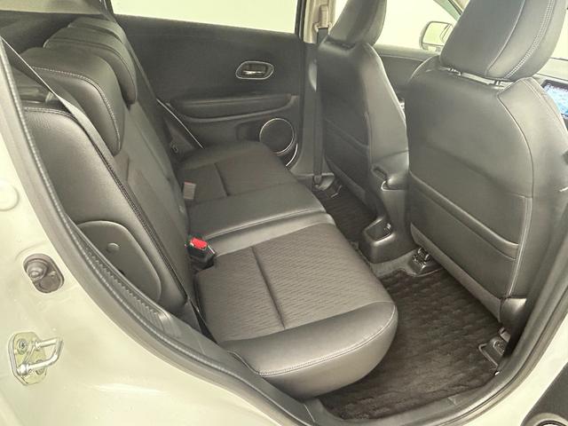 【後部座席】『後部座席周辺』の画像になります。写真の内容に関してご不明点、ご質問等がございましたらお気軽にガリバー店舗までお問い合わせください。