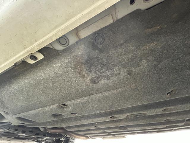 【下回り】『下回り周辺』の画像になります。写真の内容に関してご不明点、ご質問等がございましたらお気軽にガリバー店舗までお問い合わせください。