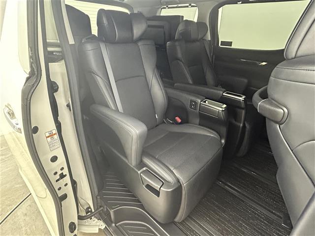 アルファード 2.5S Cパッケージ 12インチフリップダウンモニター デジタルインナーミラー 純正9インチナビ 両側パワースライドドア ブラインドスポットモニター バックカメラ レーダークルーズコントロール シートヒーター エアシート(9枚目)