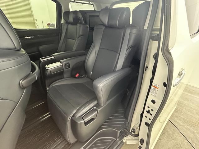 アルファード 2.5S Cパッケージ 12インチフリップダウンモニター デジタルインナーミラー 純正9インチナビ 両側パワースライドドア ブラインドスポットモニター バックカメラ レーダークルーズコントロール シートヒーター エアシート(54枚目)