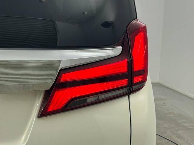 アルファード 2.5S Cパッケージ 12インチフリップダウンモニター デジタルインナーミラー 純正9インチナビ 両側パワースライドドア ブラインドスポットモニター バックカメラ レーダークルーズコントロール シートヒーター エアシート(73枚目)