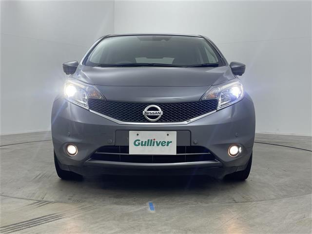 ノート Ｘ　ＤＩＧ－Ｓ　Ｖセレクション＋セーフティＩＩ　純正ナビ　全方位カメラ　ＬＥＤヘッドライト　ＥＴＣ　衝突軽減ブレーキシステム　社外１４インチアルミ　コーナーセンサー　スマートキー　プッシュスタート　ＵＳＢ接続　フルセグＴＶ　Ｂｌｕｅｔｏｏｔｈ（17枚目）