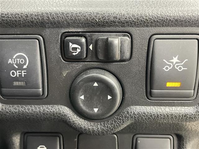 ノート Ｘ　ＤＩＧ－Ｓ　Ｖセレクション＋セーフティＩＩ　純正ナビ　全方位カメラ　ＬＥＤヘッドライト　ＥＴＣ　衝突軽減ブレーキシステム　社外１４インチアルミ　コーナーセンサー　スマートキー　プッシュスタート　ＵＳＢ接続　フルセグＴＶ　Ｂｌｕｅｔｏｏｔｈ（25枚目）