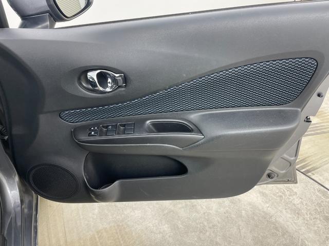 ノート Ｘ　ＤＩＧ－Ｓ　Ｖセレクション＋セーフティＩＩ　純正ナビ　全方位カメラ　ＬＥＤヘッドライト　ＥＴＣ　衝突軽減ブレーキシステム　社外１４インチアルミ　コーナーセンサー　スマートキー　プッシュスタート　ＵＳＢ接続　フルセグＴＶ　Ｂｌｕｅｔｏｏｔｈ（50枚目）