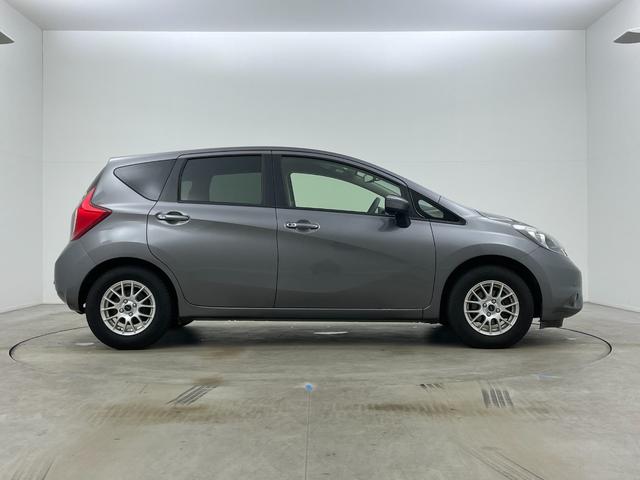 ノート Ｘ　ＤＩＧ－Ｓ　Ｖセレクション＋セーフティＩＩ　純正ナビ　全方位カメラ　ＬＥＤヘッドライト　ＥＴＣ　衝突軽減ブレーキシステム　社外１４インチアルミ　コーナーセンサー　スマートキー　プッシュスタート　ＵＳＢ接続　フルセグＴＶ　Ｂｌｕｅｔｏｏｔｈ（67枚目）