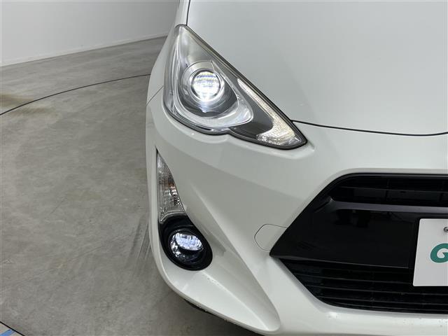 アクア S スタイルブラック 純正ナビ バックカメラ ビルトインETC LEDヘッドライト フォグライト 純正フロアマット 社外アルミホイール スマートキー プッシュスタート アイドリングストップ 横滑り防止機能 オートエアコン(16枚目)