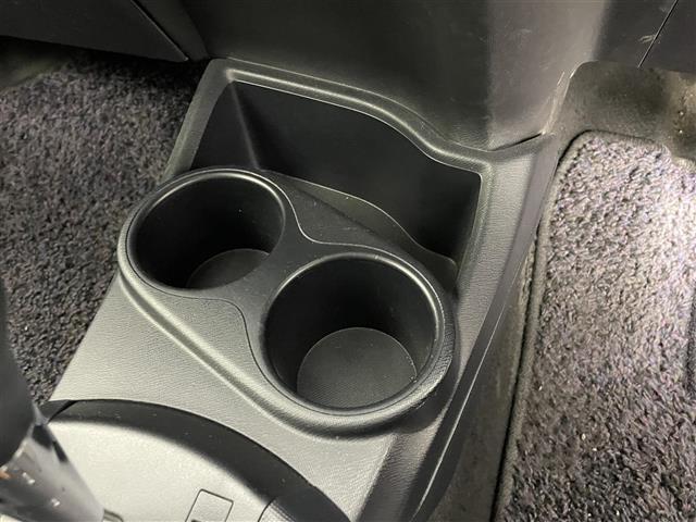 アクア S スタイルブラック 純正ナビ バックカメラ ビルトインETC LEDヘッドライト フォグライト 純正フロアマット 社外アルミホイール スマートキー プッシュスタート アイドリングストップ 横滑り防止機能 オートエアコン(30枚目)