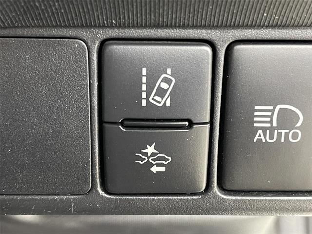 アクア S スタイルブラック 純正ナビ バックカメラ ビルトインETC LEDヘッドライト フォグライト 純正フロアマット 社外アルミホイール スマートキー プッシュスタート アイドリングストップ 横滑り防止機能 オートエアコン(33枚目)