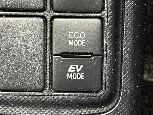 アクア S スタイルブラック 純正ナビ バックカメラ ビルトインETC LEDヘッドライト フォグライト 純正フロアマット 社外アルミホイール スマートキー プッシュスタート アイドリングストップ 横滑り防止機能 オートエアコン(36枚目)