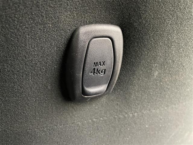 アクア S スタイルブラック 純正ナビ バックカメラ ビルトインETC LEDヘッドライト フォグライト 純正フロアマット 社外アルミホイール スマートキー プッシュスタート アイドリングストップ 横滑り防止機能 オートエアコン(37枚目)