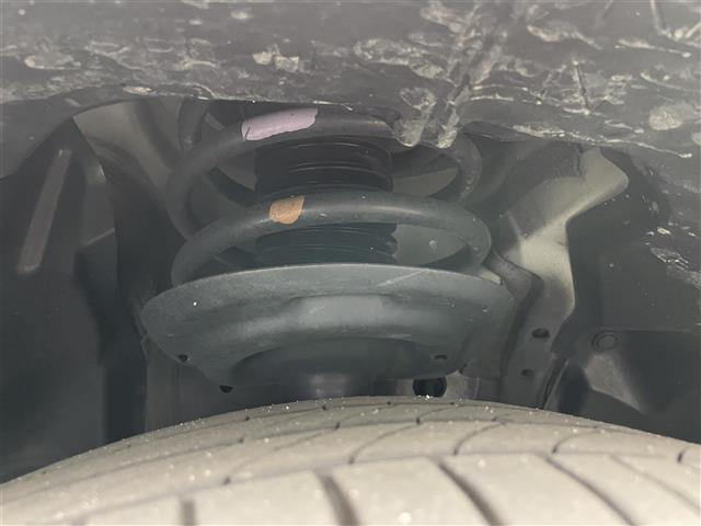 カムリ G モデリスタエアロ パノラミックビューモニター 純正9インチディスプレイオーディオ レーダークルーズコントロール ブラインドスポットモニター パワーシート 前後ドライブレコーダー 純正アルミ 衝突軽減(22枚目)