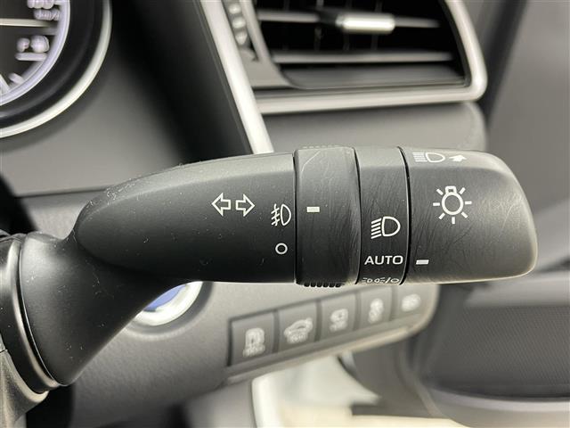 カムリ G モデリスタエアロ パノラミックビューモニター 純正9インチディスプレイオーディオ レーダークルーズコントロール ブラインドスポットモニター パワーシート 前後ドライブレコーダー 純正アルミ 衝突軽減(28枚目)