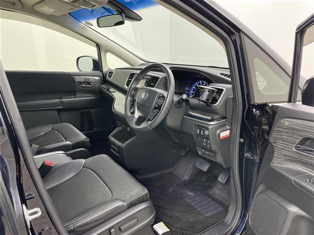 オデッセイハイブリッド ハイブリッド 純正ナビ 全方位カメラ 100V電源 両側パワースライドドア 衝突軽減ブレーキ レーダークルーズコントロール ブラインドスポットモニター パワーシート ビルトインETC LEDヘッドライト HDMI(8枚目)