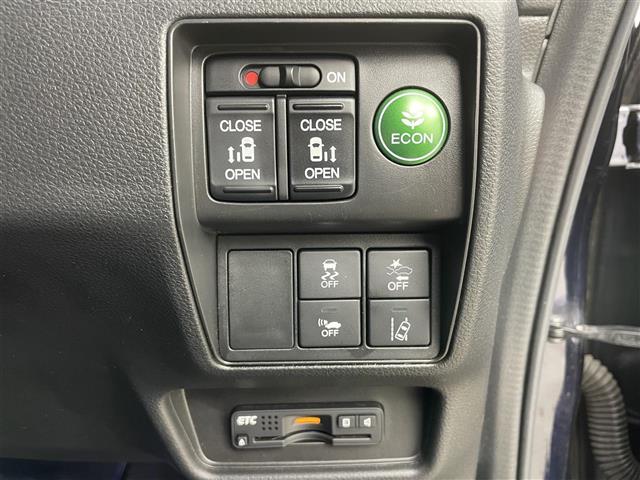 オデッセイハイブリッド ハイブリッド 純正ナビ 全方位カメラ 100V電源 両側パワースライドドア 衝突軽減ブレーキ レーダークルーズコントロール ブラインドスポットモニター パワーシート ビルトインETC LEDヘッドライト HDMI(35枚目)