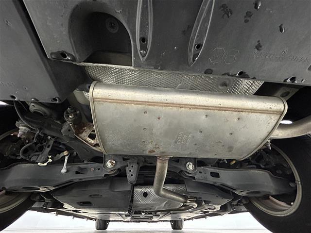 プリウス A 社外エアロ 純正ナビ バックカメラ アドバンスドパーク ヘッドアップディスプレイ トヨタセーフティーセンス ETC ドライブレコーダー 革巻きステアリング LEDヘッドライト フォグライト BSM(23枚目)