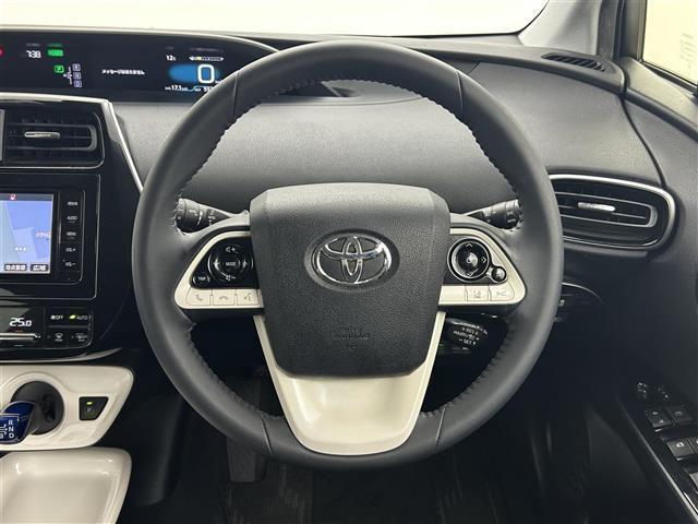 プリウス A 社外エアロ 純正ナビ バックカメラ アドバンスドパーク ヘッドアップディスプレイ トヨタセーフティーセンス ETC ドライブレコーダー 革巻きステアリング LEDヘッドライト フォグライト BSM(25枚目)