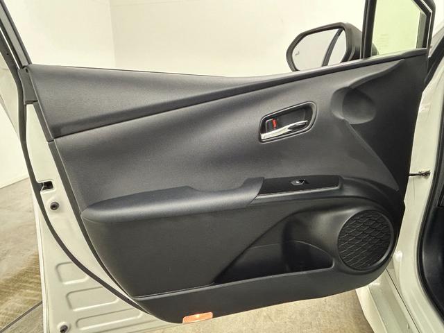 プリウス A 社外エアロ 純正ナビ バックカメラ アドバンスドパーク ヘッドアップディスプレイ トヨタセーフティーセンス ETC ドライブレコーダー 革巻きステアリング LEDヘッドライト フォグライト BSM(49枚目)