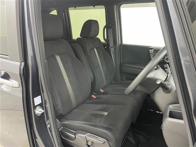 N-BOXカスタム L 9インチフローティングナビ バックカメラ フロントカメラ シートヒーター 片側パワースライドドア ホンダセンシング 純正フロアマット LEDヘッドライト 純正アルミ 後席サンシェード フォグライト(8枚目)