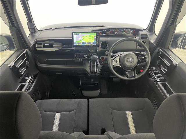 N-BOXカスタム L 9インチフローティングナビ バックカメラ フロントカメラ シートヒーター 片側パワースライドドア ホンダセンシング 純正フロアマット LEDヘッドライト 純正アルミ 後席サンシェード フォグライト(12枚目)