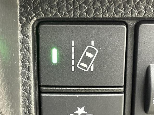 N-BOXカスタム L 9インチフローティングナビ バックカメラ フロントカメラ シートヒーター 片側パワースライドドア ホンダセンシング 純正フロアマット LEDヘッドライト 純正アルミ 後席サンシェード フォグライト(35枚目)