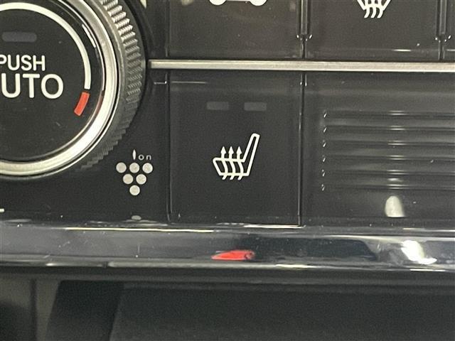 N-BOXカスタム L 9インチフローティングナビ バックカメラ フロントカメラ シートヒーター 片側パワースライドドア ホンダセンシング 純正フロアマット LEDヘッドライト 純正アルミ 後席サンシェード フォグライト(38枚目)