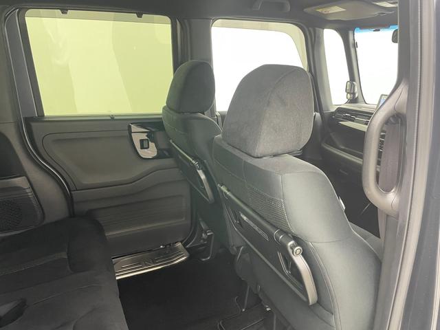 N-BOXカスタム L 9インチフローティングナビ バックカメラ フロントカメラ シートヒーター 片側パワースライドドア ホンダセンシング 純正フロアマット LEDヘッドライト 純正アルミ 後席サンシェード フォグライト(53枚目)