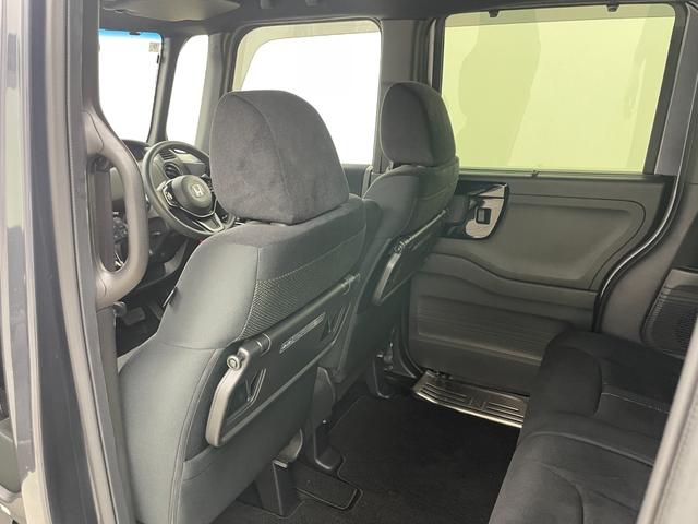 N-BOXカスタム L 9インチフローティングナビ バックカメラ フロントカメラ シートヒーター 片側パワースライドドア ホンダセンシング 純正フロアマット LEDヘッドライト 純正アルミ 後席サンシェード フォグライト(54枚目)