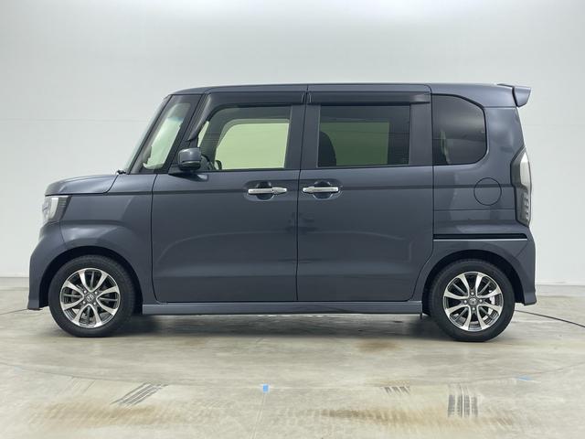 N-BOXカスタム L 9インチフローティングナビ バックカメラ フロントカメラ シートヒーター 片側パワースライドドア ホンダセンシング 純正フロアマット LEDヘッドライト 純正アルミ 後席サンシェード フォグライト(69枚目)