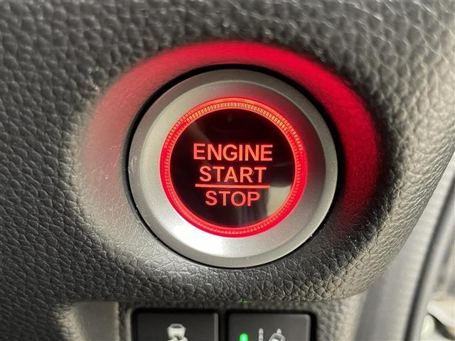 N-BOXカスタム G・Lターボホンダセンシング 純正ナビ バックカメラ ハーフレザーシート 両側パワースライドドア ホンダセンシング パドルシフト 純正フロアマット LEDヘッドライト 純正アルミ 後席サンシェード ドアバイザー フォグライト(38枚目)