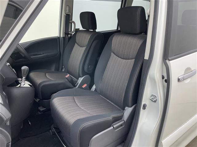 セレナ ハイウェイスターVエアロモード+セフティSHVAセフ 純正8インチナビ 後席モニター 全方位カメラ 両側電動スライドドア ビルトインETC 純正LEDヘッドライト コーナーセンサー 衝突軽減ブレーキ Wエアコン レーンアシスト 純正フロアマット(11枚目)