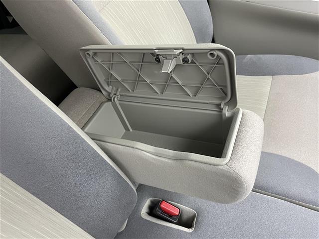 【付属品】『付属品』の画像になります。写真の内容に関してご不明点、ご質問等がございましたらお気軽にガリバー店舗までお問い合わせください。