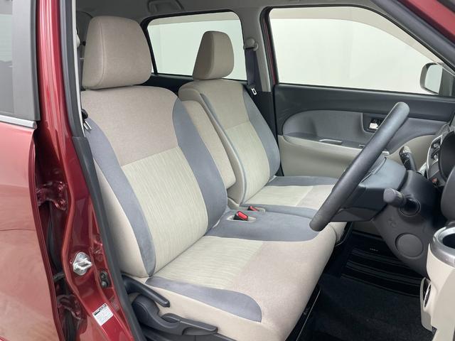 【運転席】『運転席周辺』の画像になります。写真の内容に関してご不明点、ご質問等がございましたらお気軽にガリバー店舗までお問い合わせください。